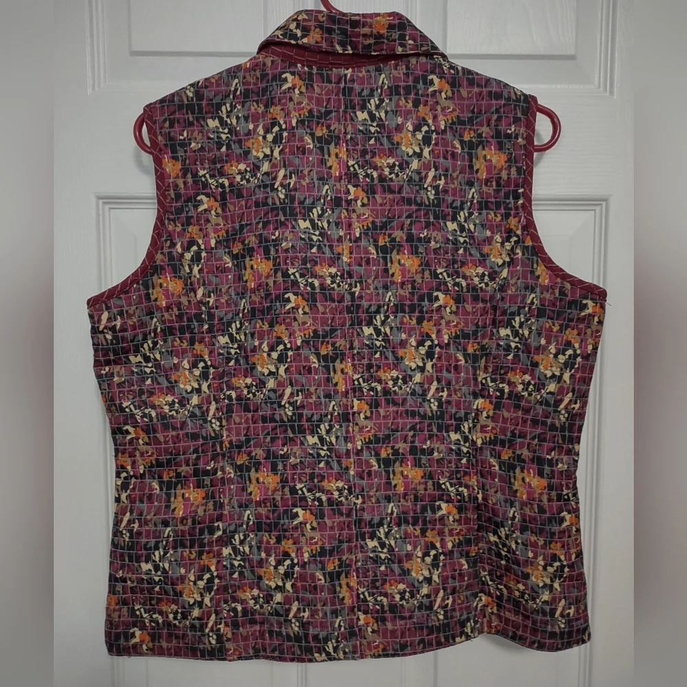 Multi Pattern Vest(M)*** - Picture 5 of 8